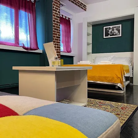 Industrial Apartment *